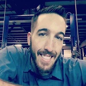 Meet your Posher, Travis